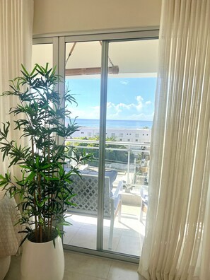 Interior - Majestic 2-bedroom apartment with AC in beautiful Boca Chica Ocean View balcony (Boca Chica)