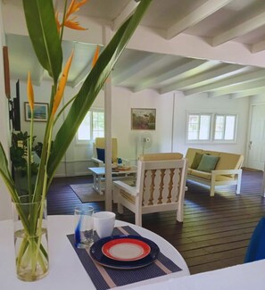 Interior - Relaxing 3-bedroom Seaside Retreat (Choc)