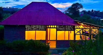 Lights of Kazinga Homestay