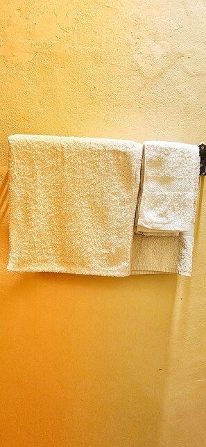 雙床房, 露台 | 浴室 | 拖鞋