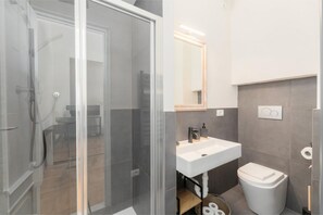 Shower - Torino Centro | Saluzzo Urban Stay  (Torino)