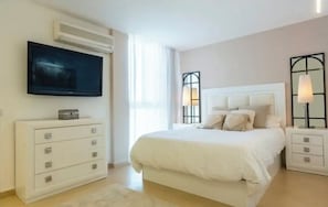 2 Schlafzimmer, Bügeleisen/Bügelbrett, kostenloses WLAN, Bettwäsche