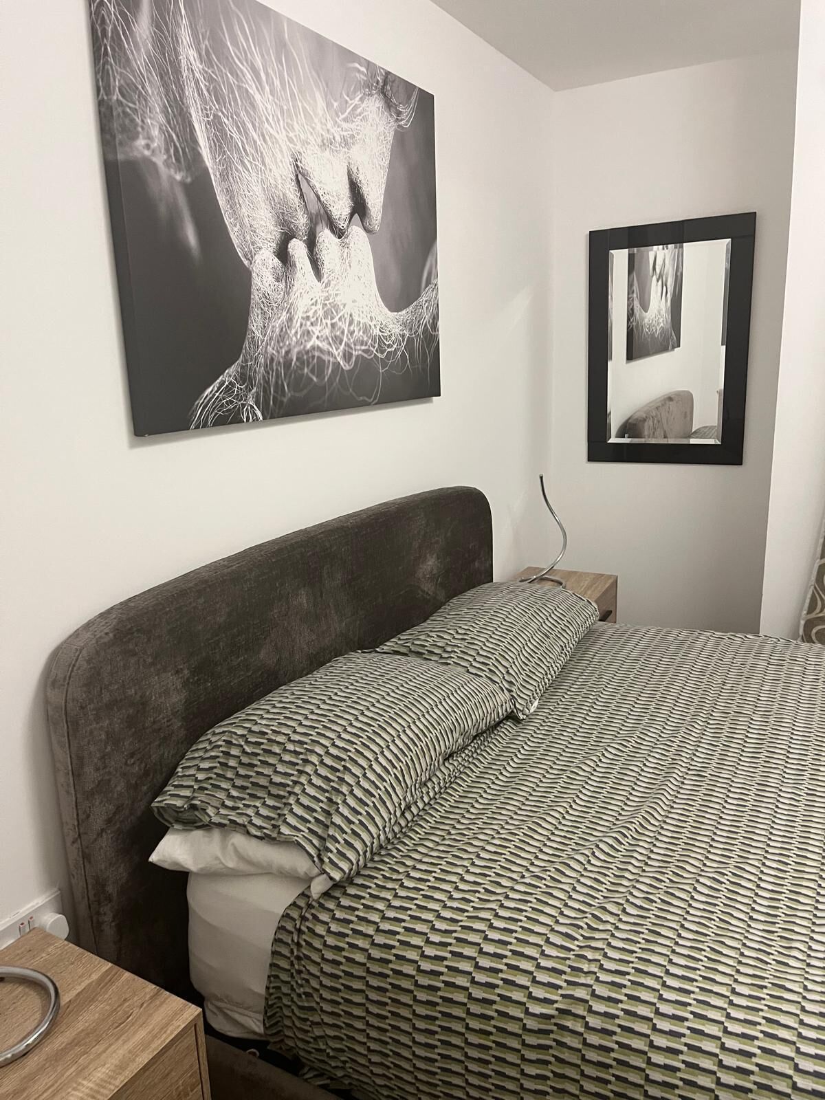 2 chambres, fer et planche à repasser, Wi-Fi gratuit, draps fournis