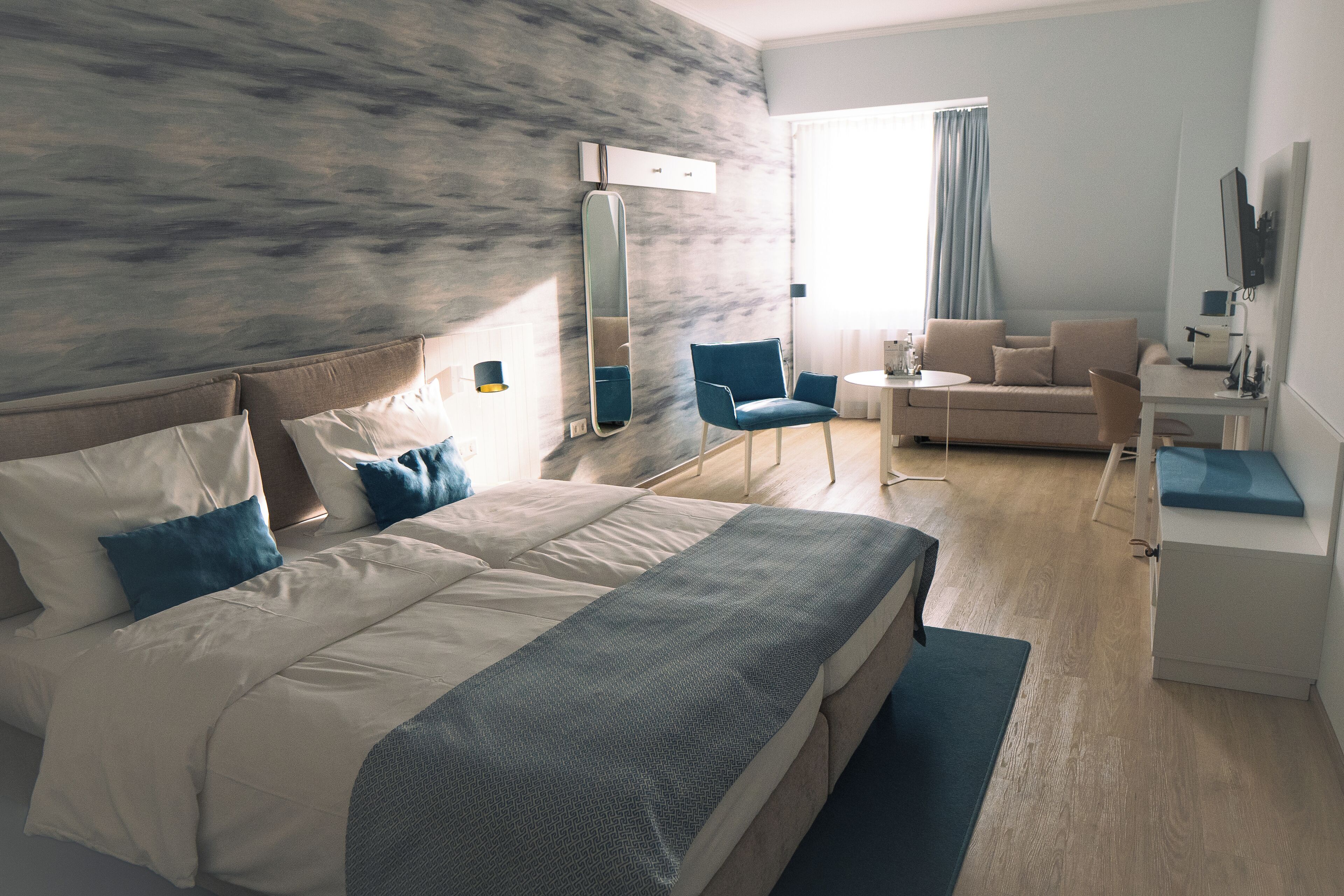 高级双人房 | 办公桌、免费 WiFi