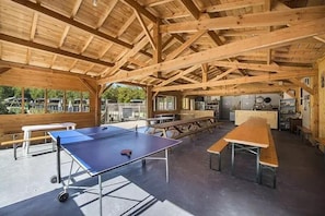 Dining - Apartment (URVAL)