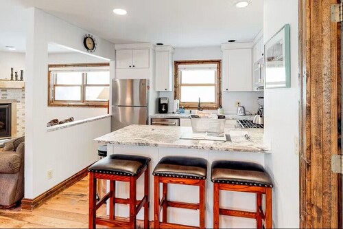 Welcome to Bachman's Nook, a retreat that captures the rhythm of local living