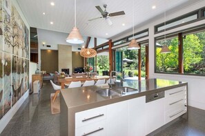 Interior - Waldenbrook - Luxury in the woods (Bundewallah)
