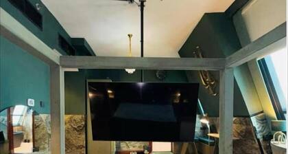 Full Creek View Green Penthouse - The Safina