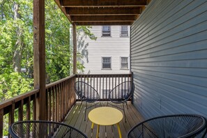 Property grounds - Comfort Meets Convenience – 3BR + Free Parking (Boston)