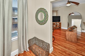 Interior - Comfort Meets Convenience – 3BR + Free Parking (Boston)