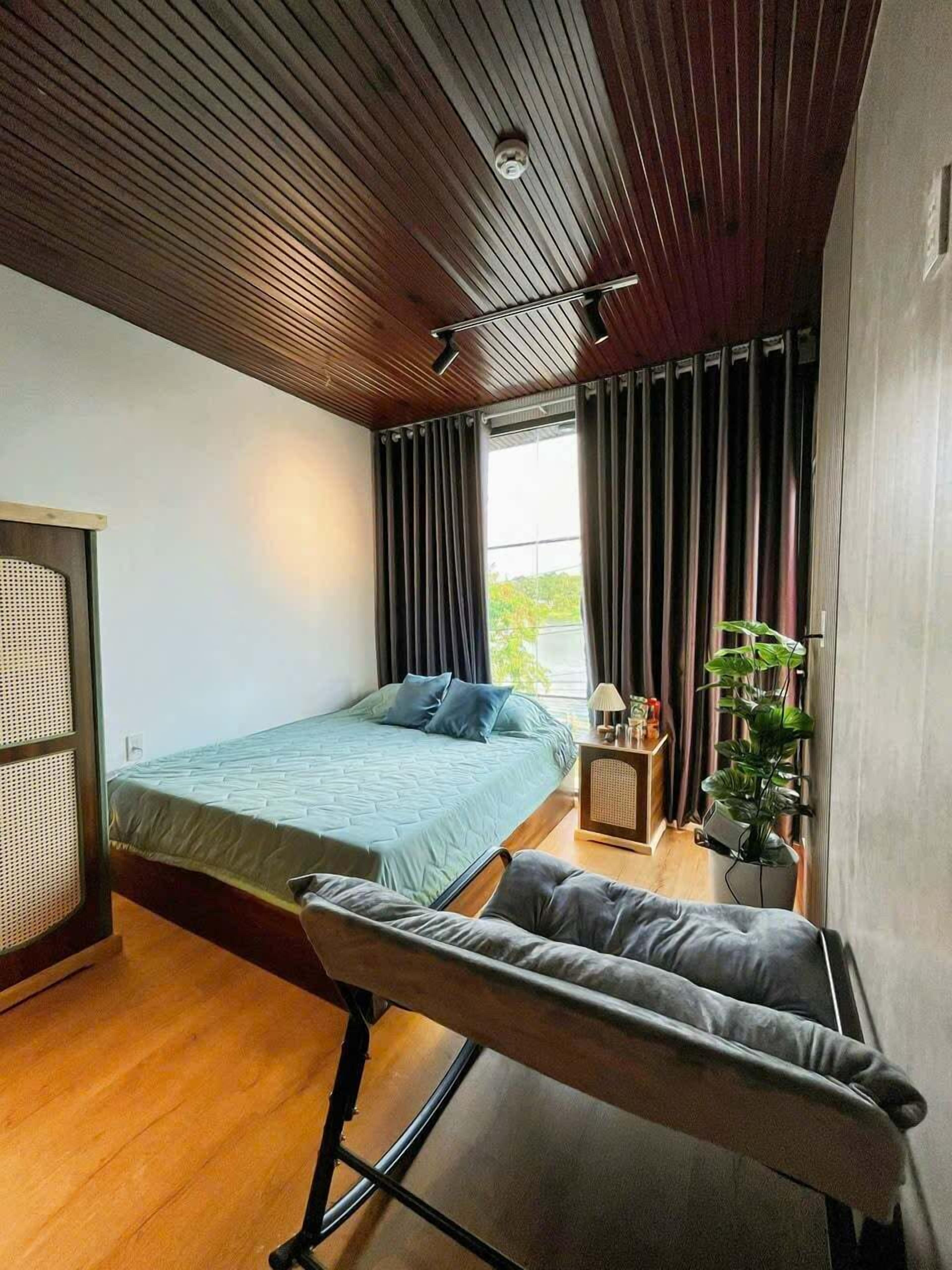 Family Room | Free WiFi