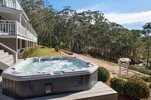 Terrace/patio - Possum Gully Lodge - Stay 2 Nights, Get the 3rd Night Free (Berry)