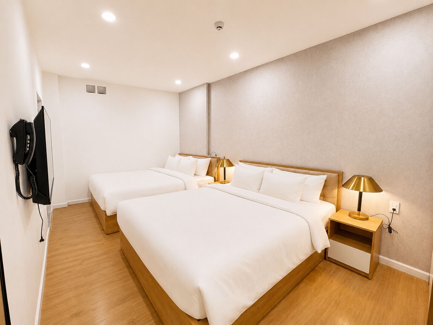 Standard Quadruple Room | Free WiFi