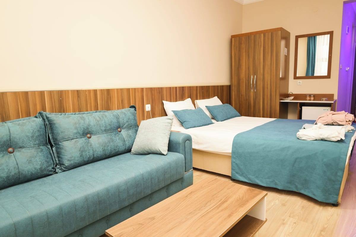 Junior Suite, Balcony, City View | Desk, free WiFi