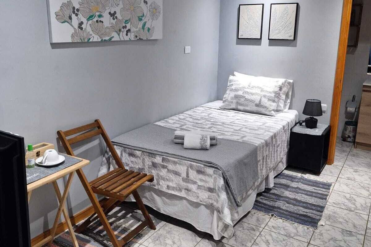 Standard Single Room, Patio, Mountain View | Desk, laptop workspace, blackout drapes, WiFi (free)