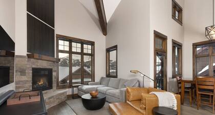 Lone Peak Views - Minutes to Big Sky Resort!