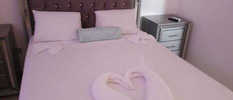 3 chambres, fer et planche à repasser, Wi-Fi