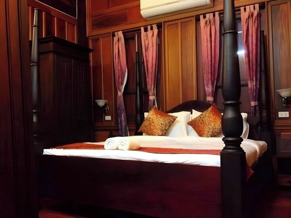 Free WiFi - Wooden Charming Boutique Hotel (Luang Prabang)