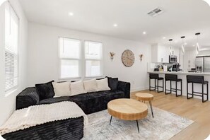 TV connectée, jeux vidéo