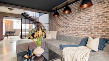 Fernseher, Arbeitsbereiche