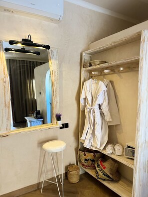 Zimmersafe, kostenloses WLAN