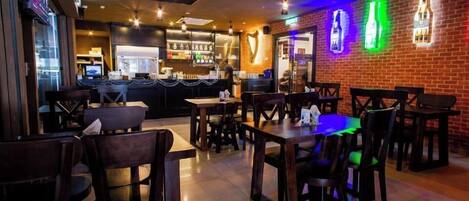 Fer et planche à repasser, Wi-Fi gratuit