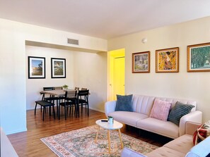 Smart TV - Relaxing Central Tucson Stay with Mountain View (Tucson)