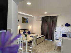 WiFi, bed sheets - Villa Center Ksamil (Ksamil)
