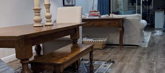 Perfect 2-bedroom condo with AC in nice Tarpon Springs. Four months minimum.