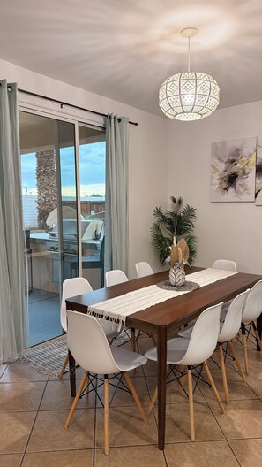 Dining - Modern Coachella Villa with Pool Spa and Game Room (Coachella)