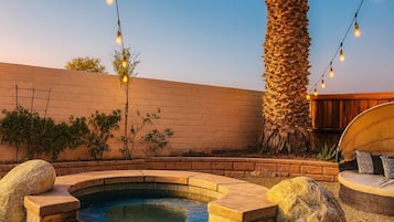 Piscina externa, piscina aquecida