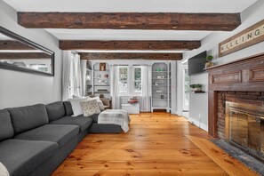 تلفزيون ذكي، كرة قدم الطاولة، تنس طاولة