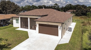Exterior - Private Cozy and relaxing 1-bedroom unit with living room kitchen full bath more (North Port)