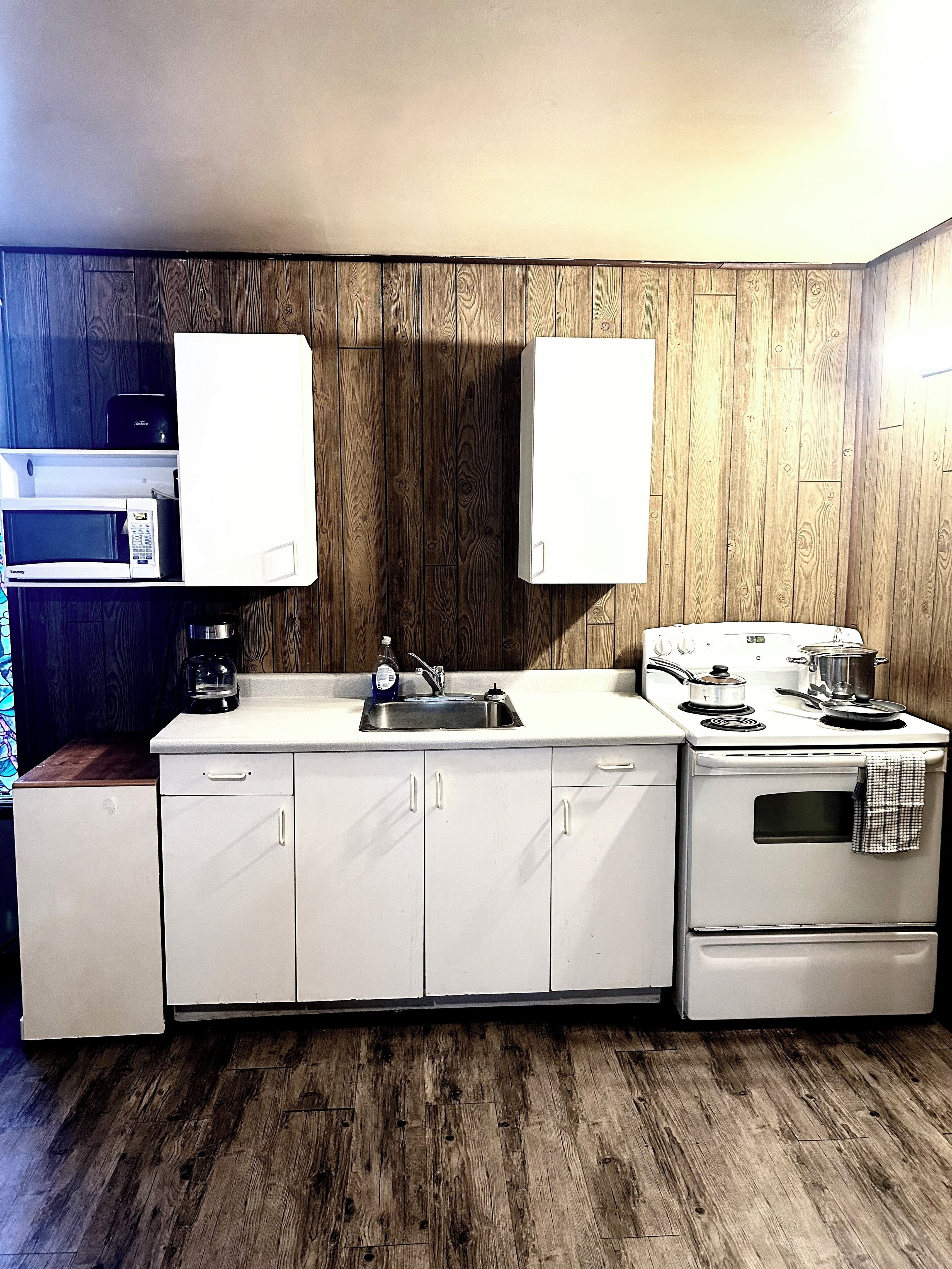 Cabane Confort, vue jardin | Cuisine privée