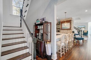 Interior - Welcome to The Crystal Palace — Perfect Blend of Downtown Luxury & Beach Retreat (Charleston)