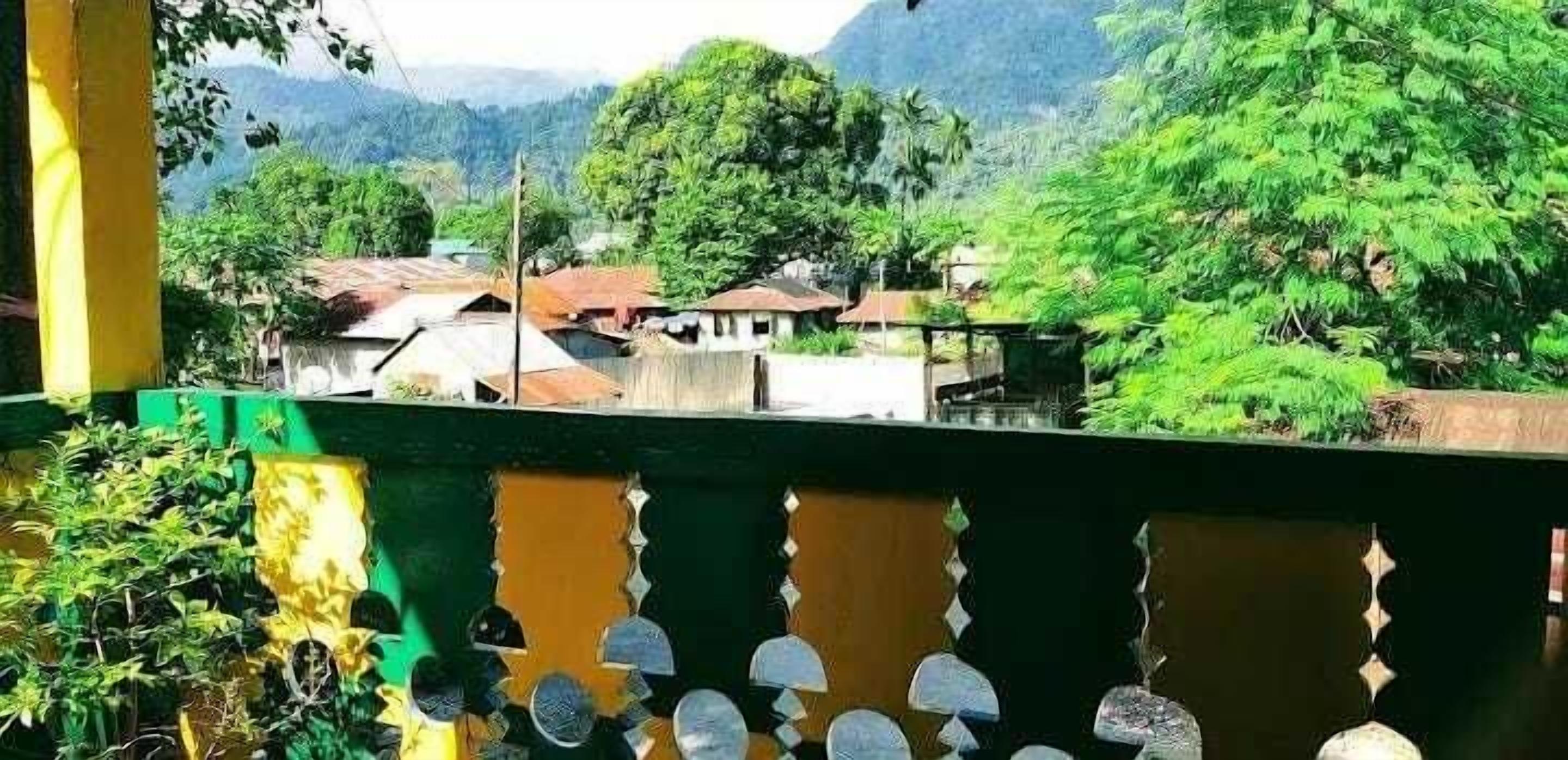 Family Single Room, Balcony, River View | Interior
