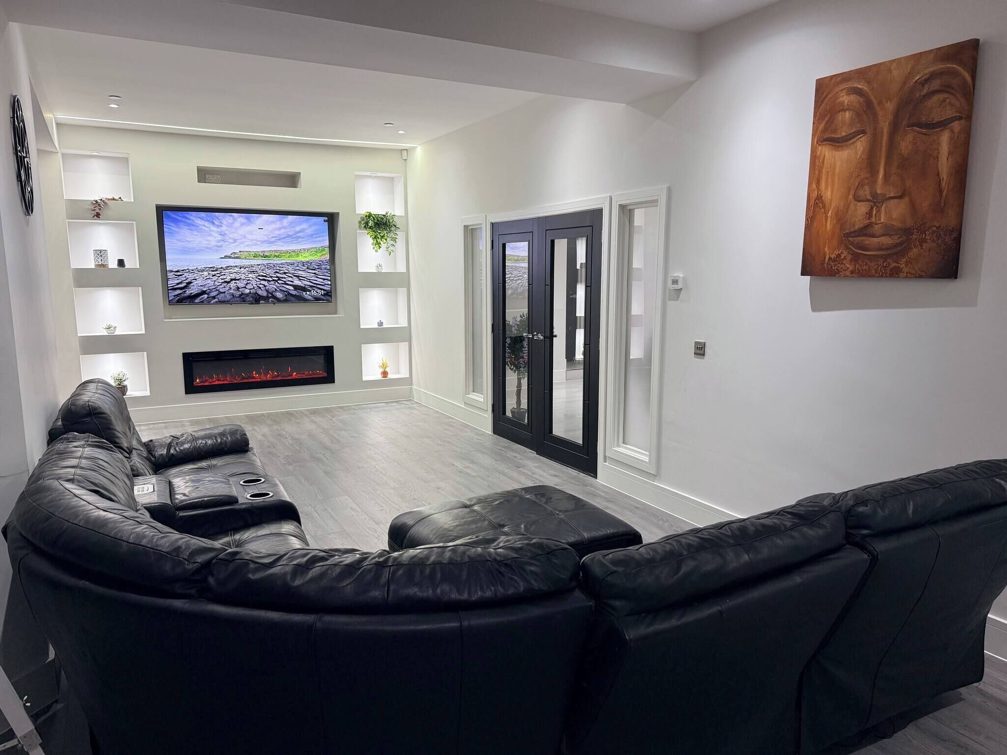 House, 5 Bedrooms, Accessible, Patio | Living room