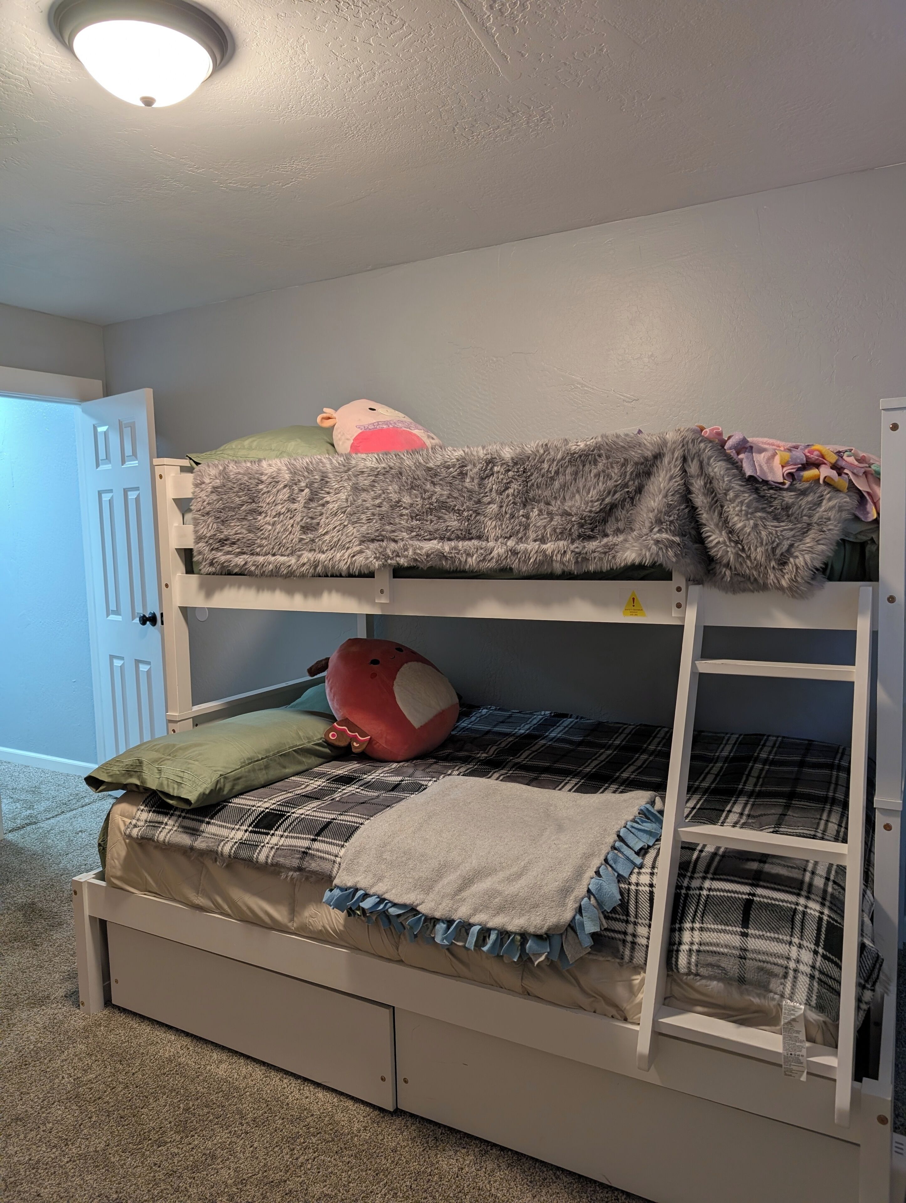 5   多间卧室、熨斗/熨衣板、旅行婴儿床、免费 WiFi