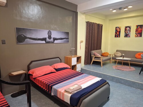 Affordable comfort in the heart of the city.