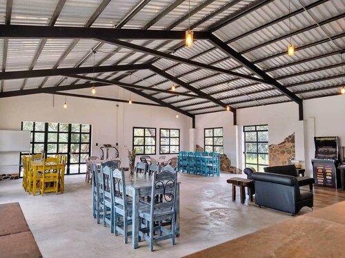 Nectar Organic Farmstay Coworking/Kiwi Cabin