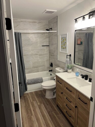 Drexall Haven - Stylish + Peaceful Stay