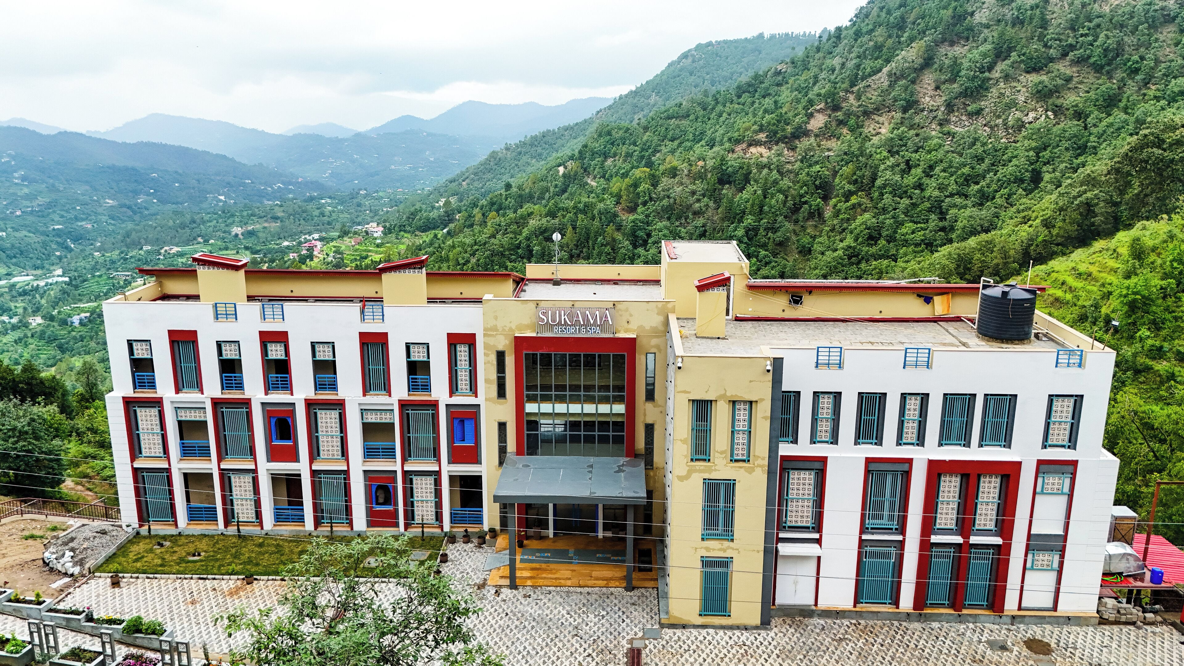 Fachada da propriedade