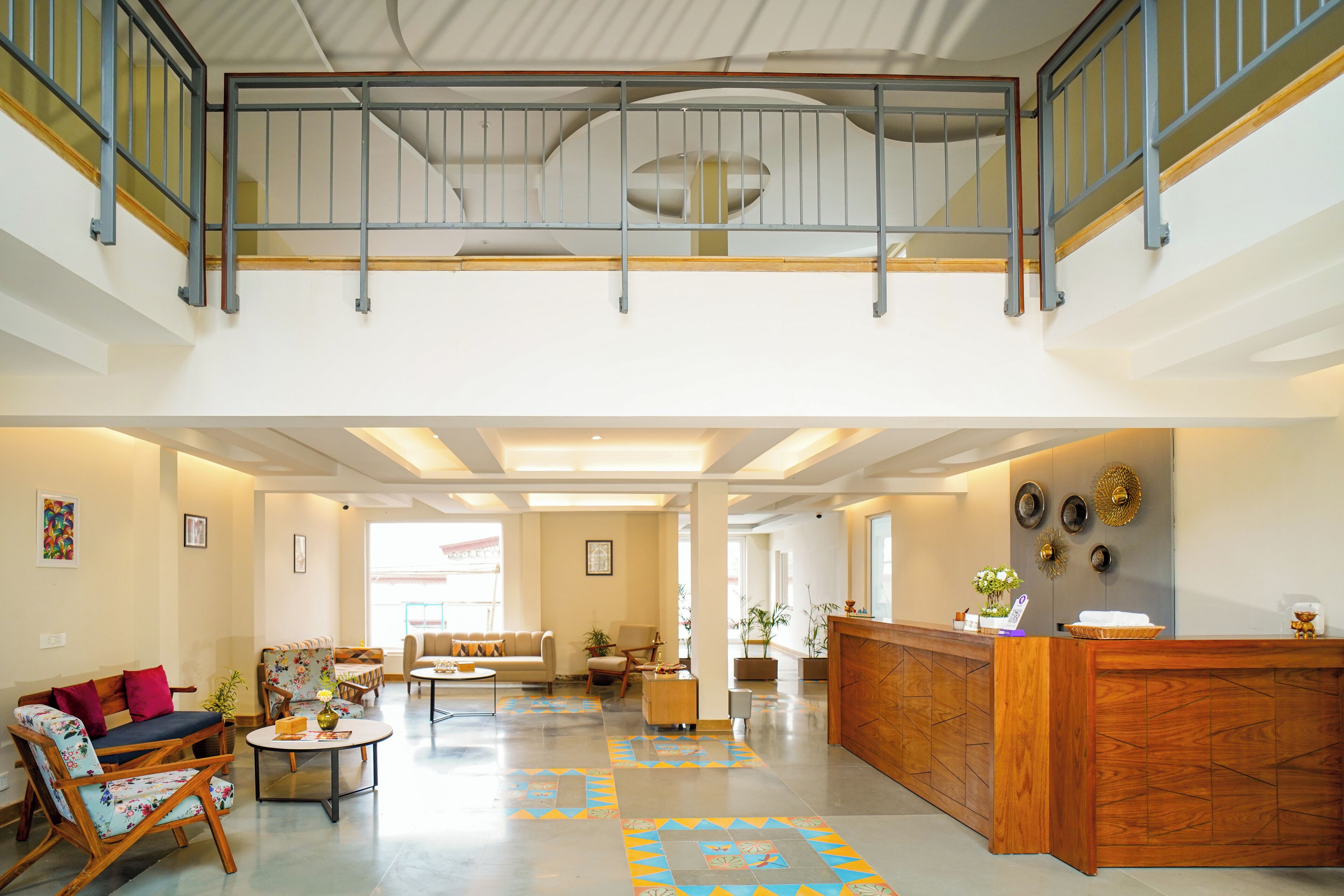 Coin salon dans le hall