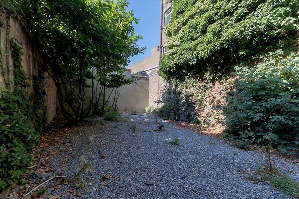 Property grounds - 2 Bedroom Flat in the heart of Southend | Sleeps 6 - Pass the Keys (Southend-on-Sea)