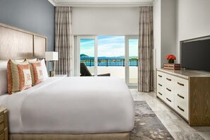 مكواة/لوح كي وخدمة الإنترنت وملاءات أسرّة