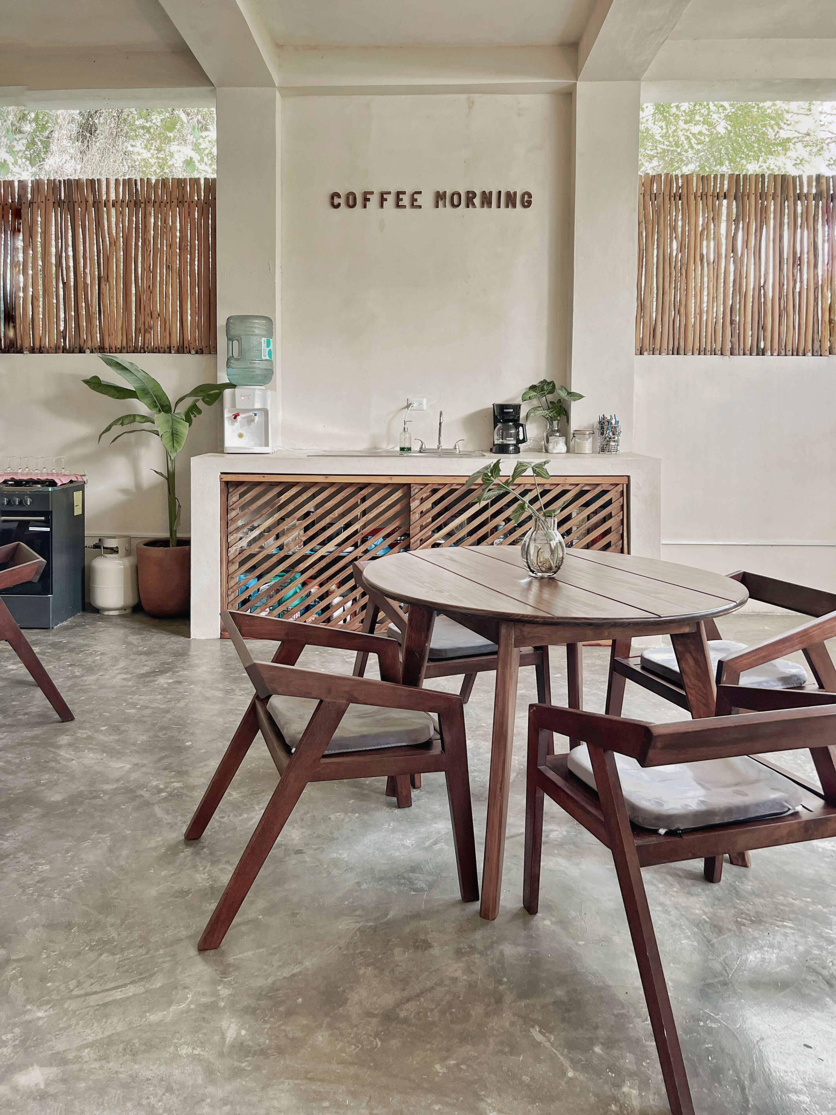 Refrigerador, microondas, parrilla de estufa y lavavajillas 