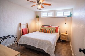 1 chambre, bureau, Wi-Fi, draps fournis