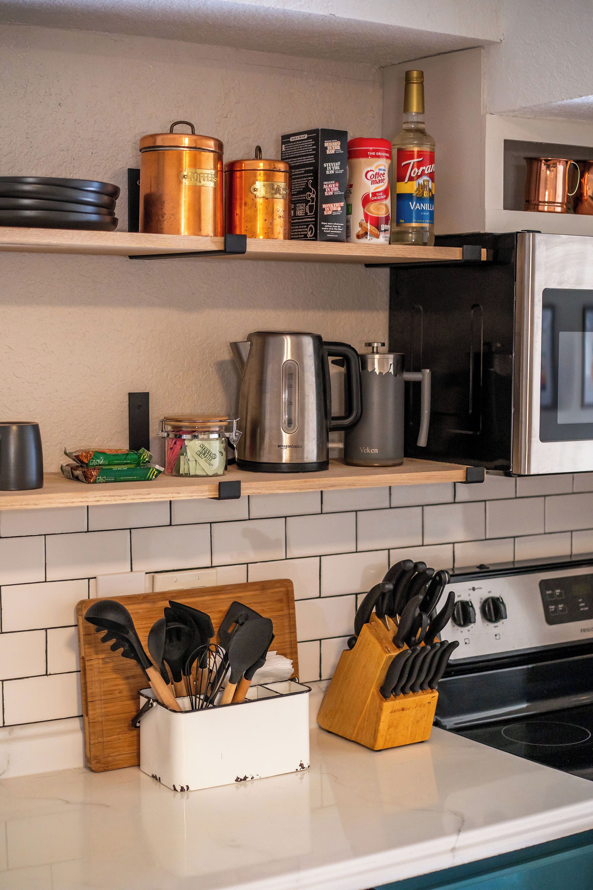 冰箱、微波炉、烤箱、炉灶