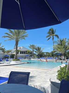 Outdoor pool, a heated pool - A Slice of Heaven at 111; Cozy 1-bedroom condo on Hutchinson Island (Fort Pierce)