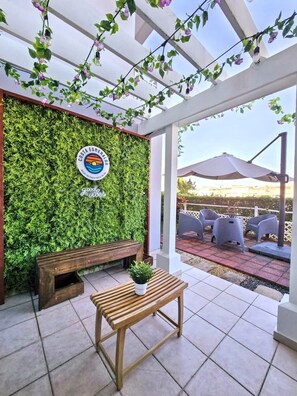 Terrace/patio - Tropical Patio Retreat by El Yunque + Beach, 8ppl (río Grande)